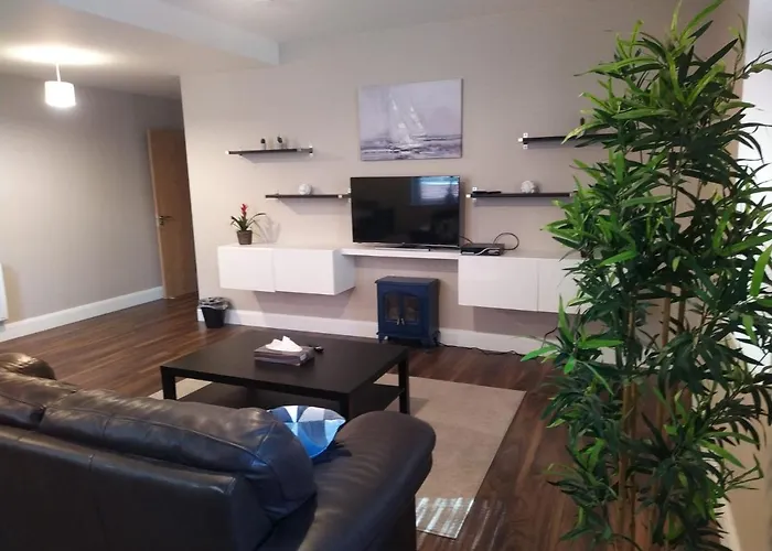Spacious Two Bedroom City Apartment Longs Place, Dublin 8