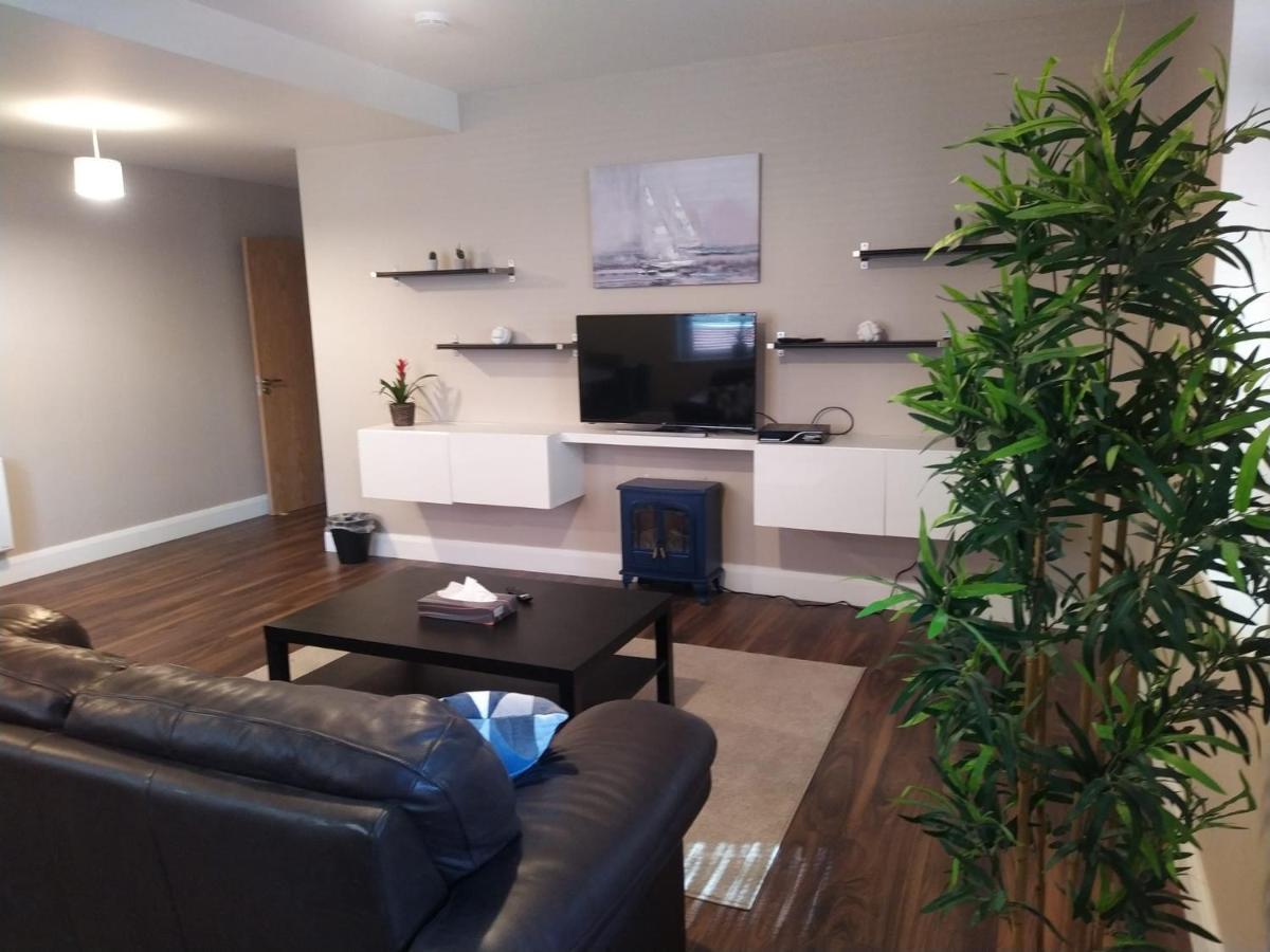 Appartamento Spacious Two Bedroom Longs Place, 8 *